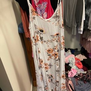 Whit floral dress